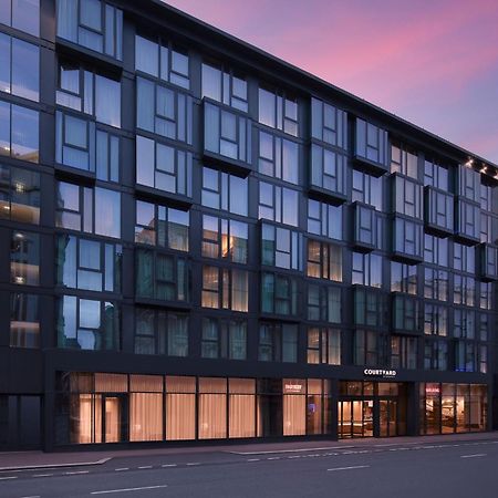 Courtyard By Marriott Paris Porte De Versailles Исси-ле-Мулино Экстерьер фото