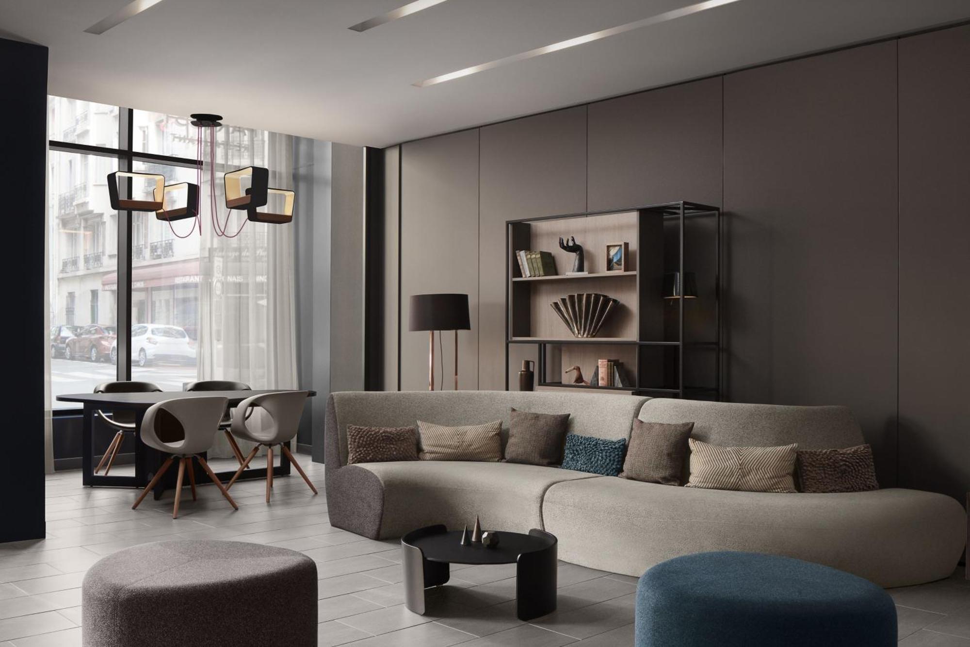 Courtyard By Marriott Paris Porte De Versailles Исси-ле-Мулино Экстерьер фото